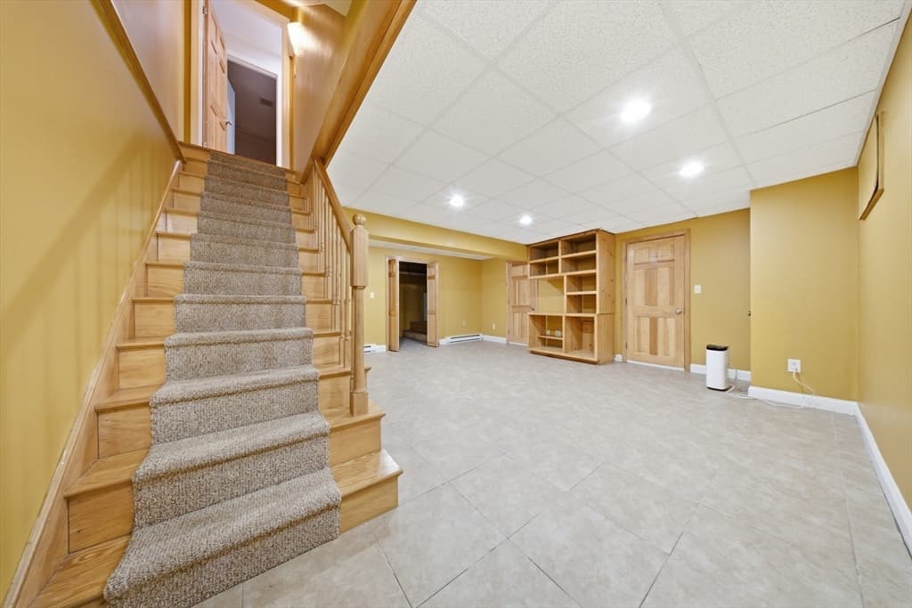 Condominium at 10 Erick Rd # 32, Mansfield MA 02048, Mansfield, photo 15 of 26