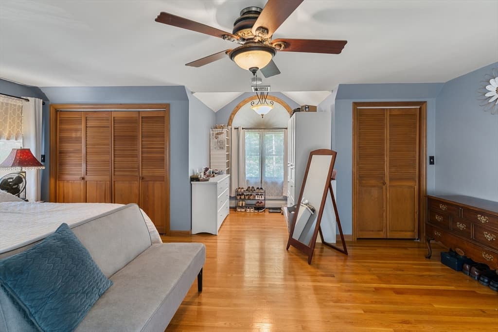 229 Tispaquin St, Middleboro MA 02346 photo 23