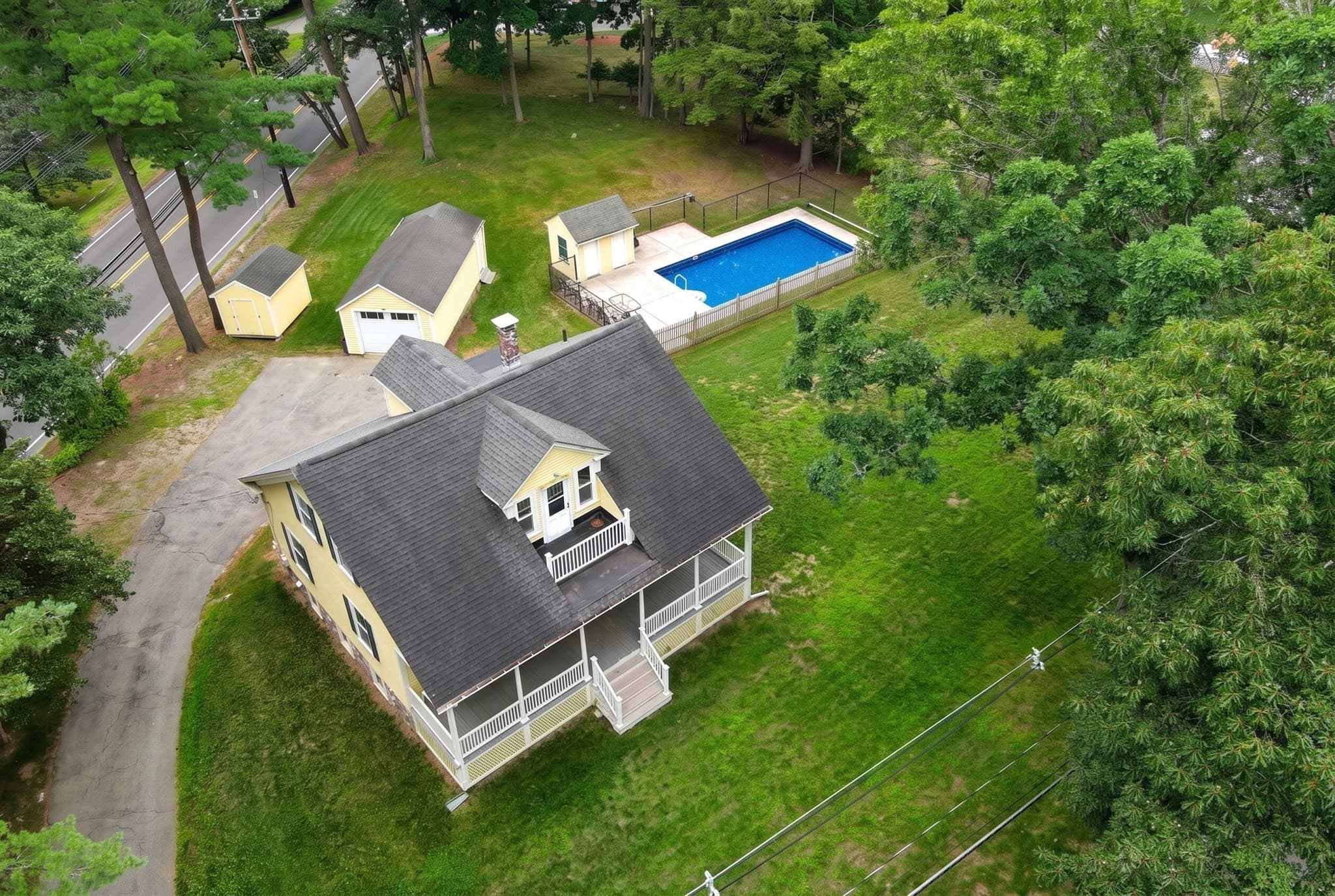 Single Family Residence at 408 Park Street, North Reading MA 01864, photo 3 of 30