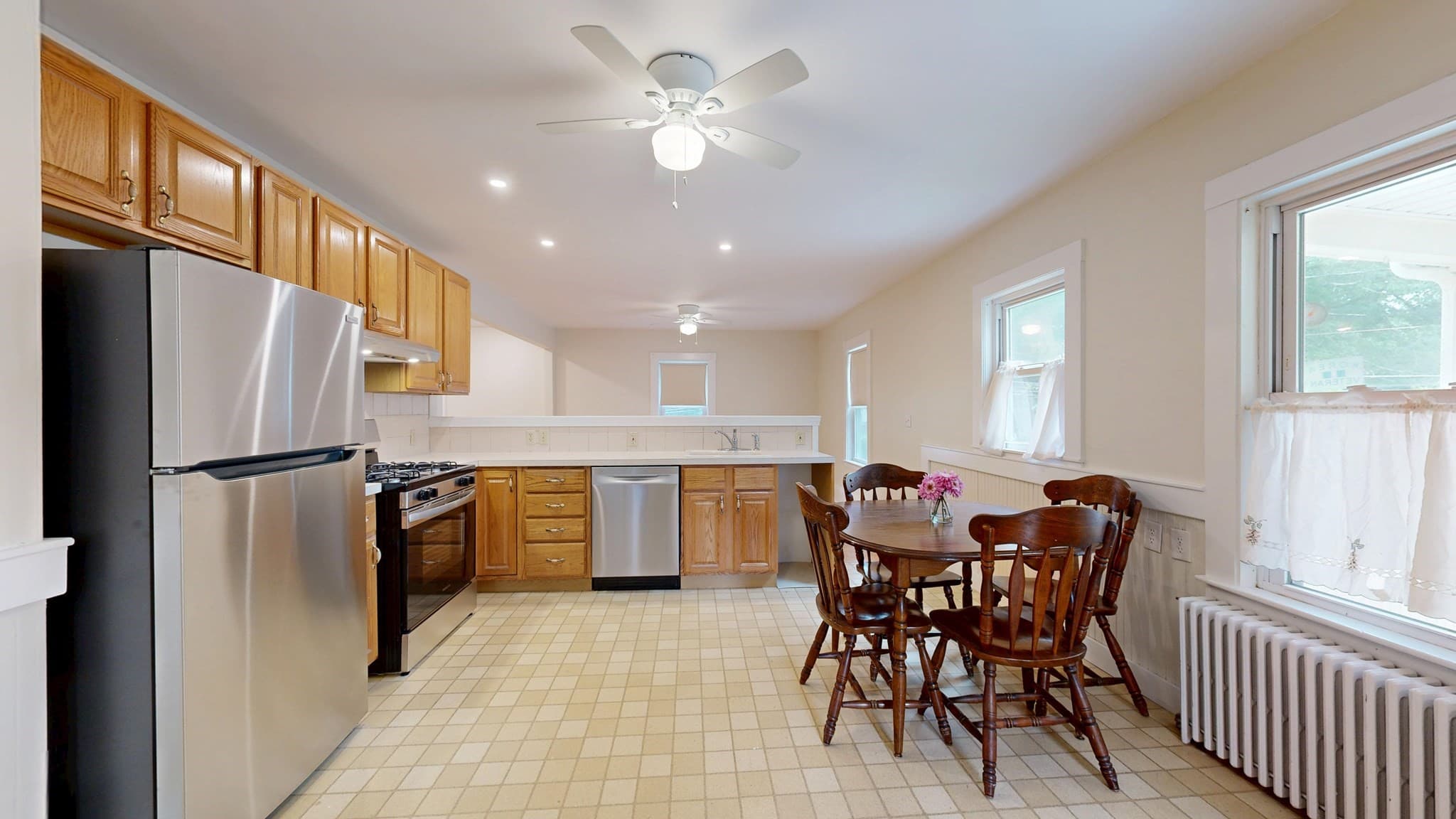 Single Family Residence at 408 Park Street, North Reading MA 01864, photo 10 of 30