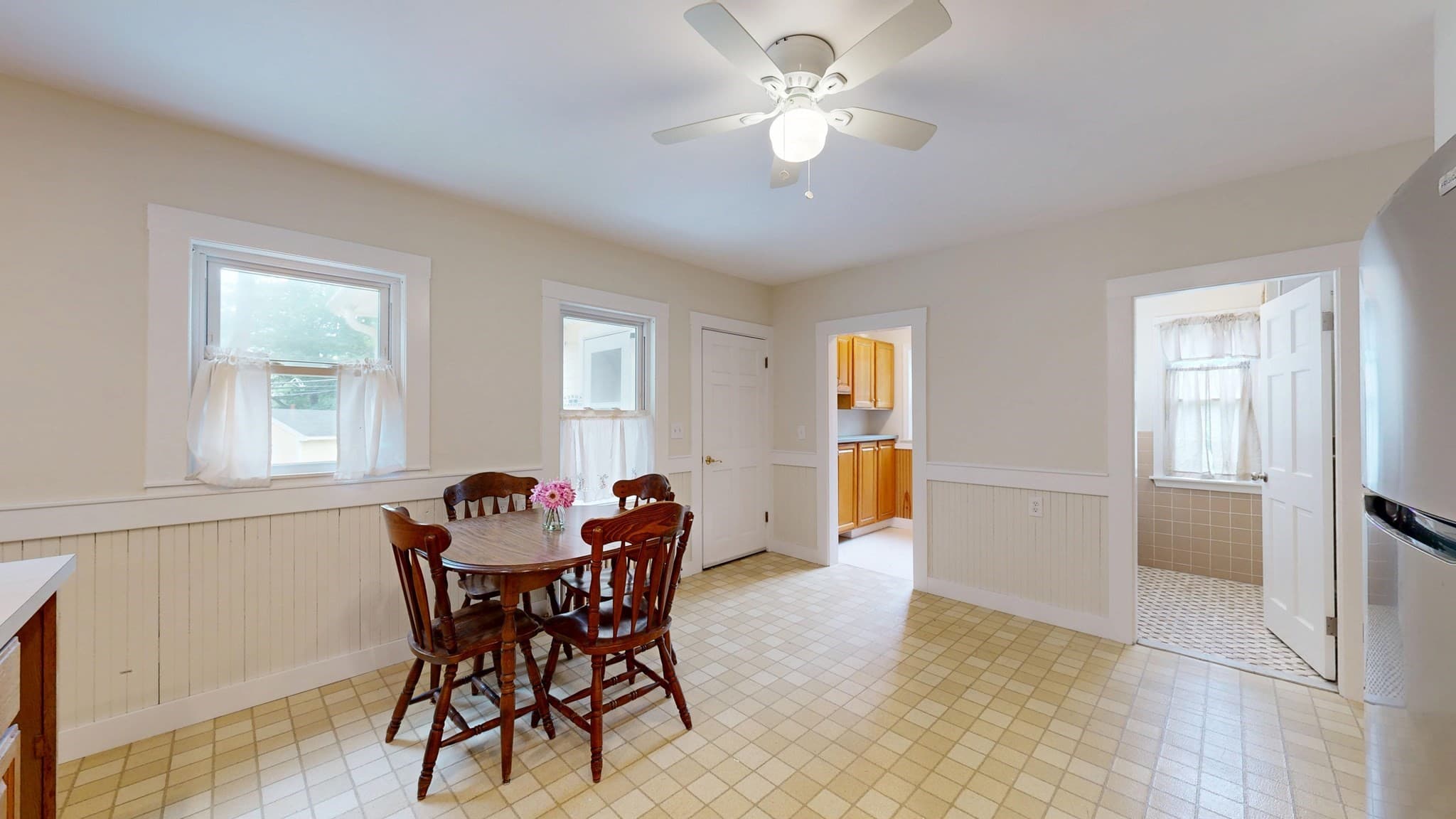 Single Family Residence at 408 Park Street, North Reading MA 01864, photo 8 of 30