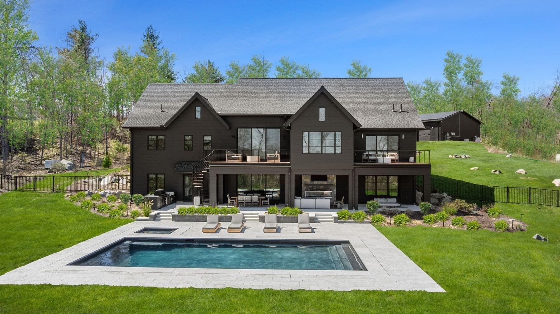 61 Green Avenue, Belchertown MA 01007