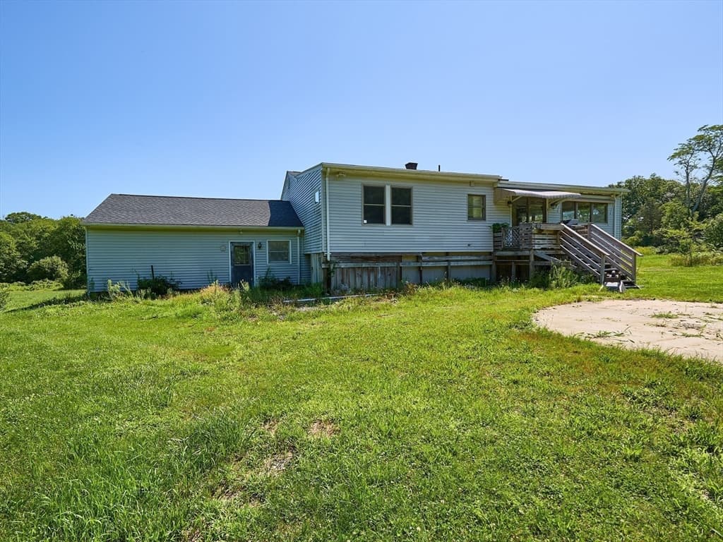 554 Sharps Lot Road, Swansea MA 02777 photo 6