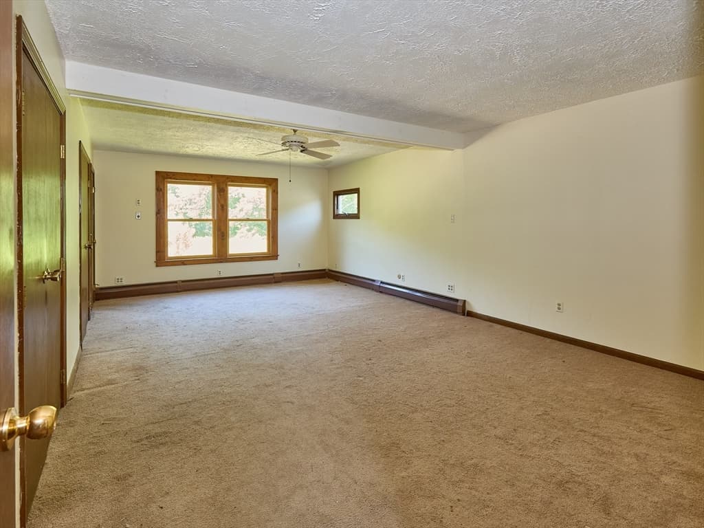 554 Sharps Lot Road, Swansea MA 02777 photo 17