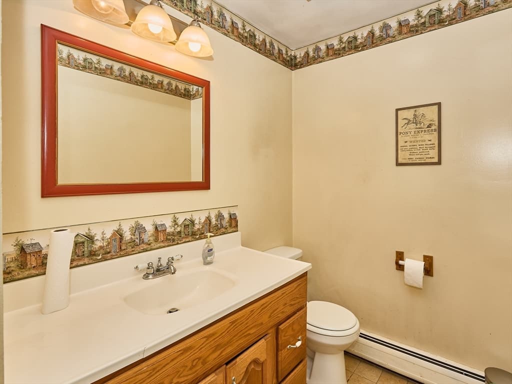 554 Sharps Lot Road, Swansea MA 02777 photo 16
