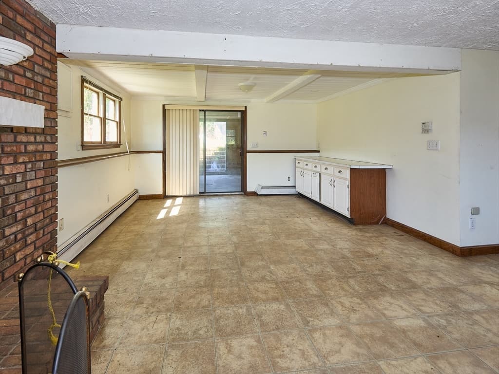 554 Sharps Lot Road, Swansea MA 02777 photo 22