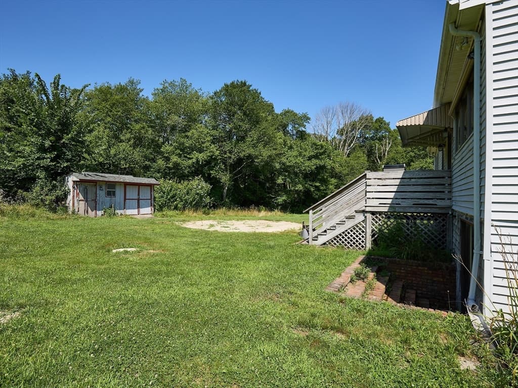 554 Sharps Lot Road, Swansea MA 02777 photo 5