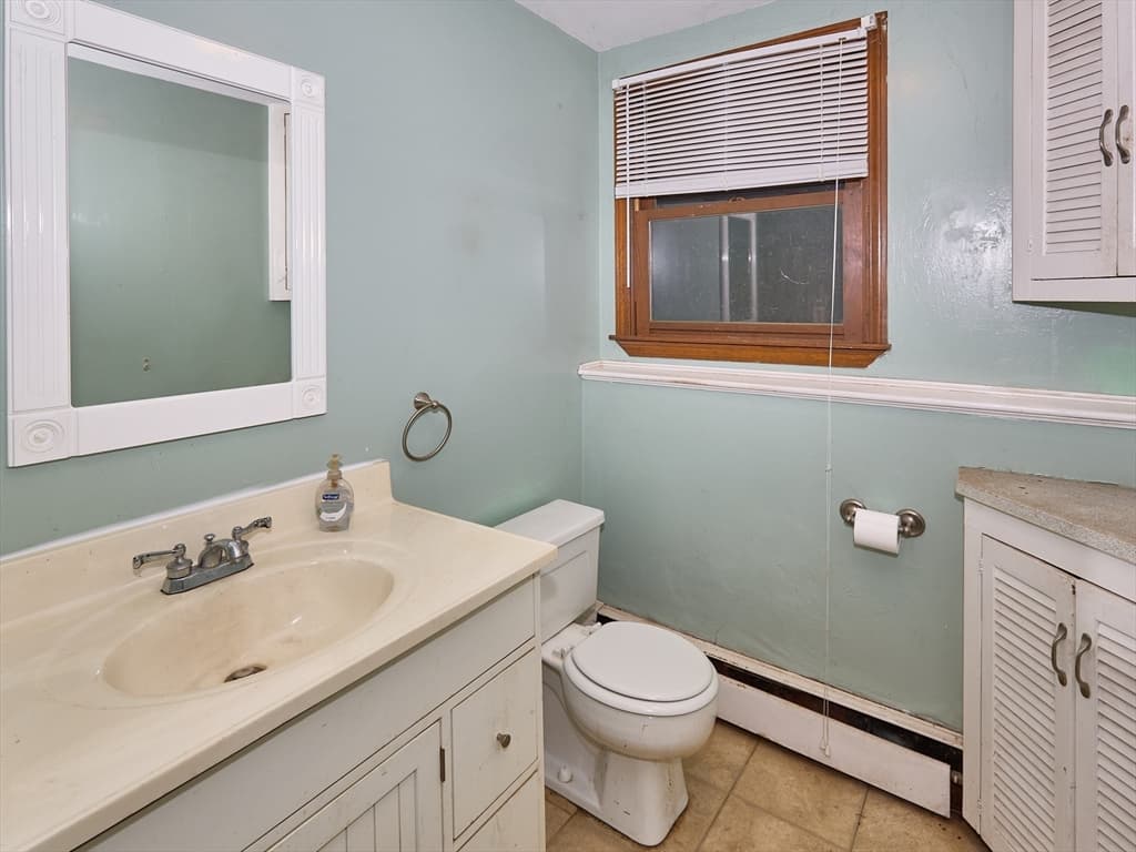 554 Sharps Lot Road, Swansea MA 02777 photo 24