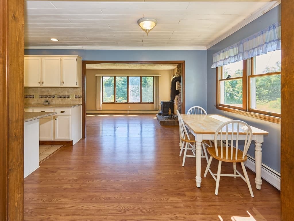 554 Sharps Lot Road, Swansea MA 02777 photo 14