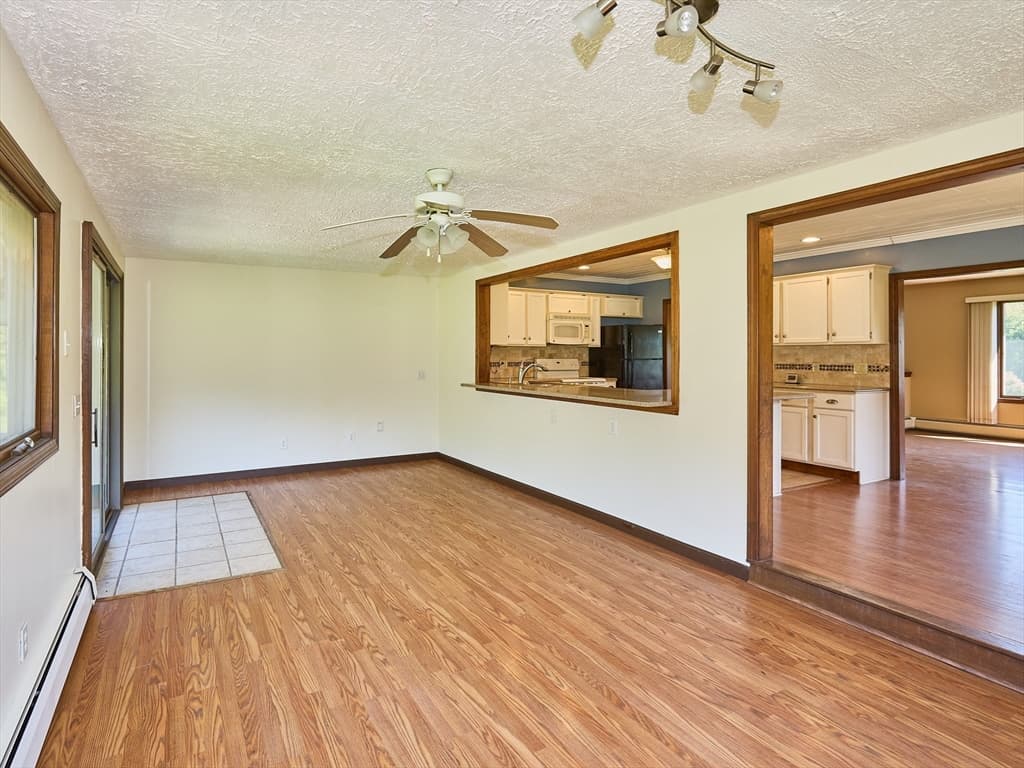 554 Sharps Lot Road, Swansea MA 02777 photo 15