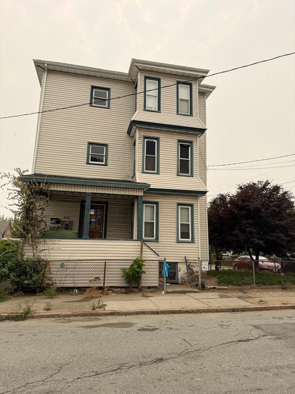 898 Rodman Street, Fall River MA 02721 photo 2