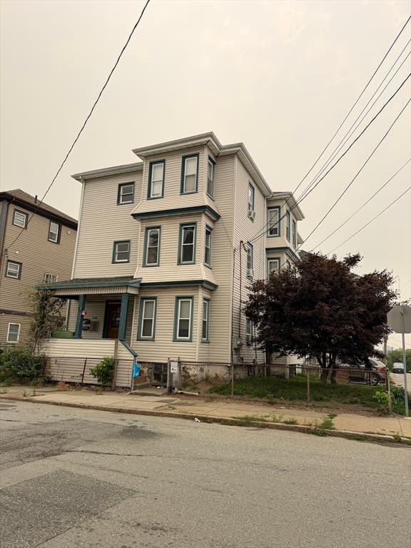 898 Rodman Street, Fall River MA 02721