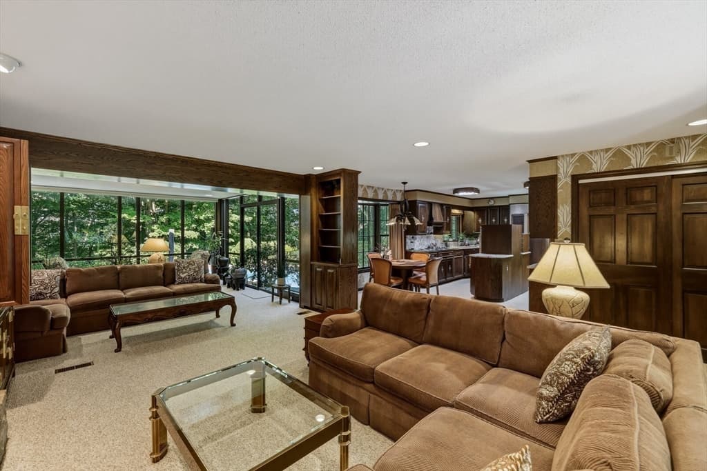 3 Hilltop Dr, Wilbraham MA 01095 photo 21