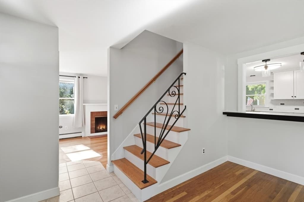 23 Acorn Street, Scituate MA 02066 photo 5
