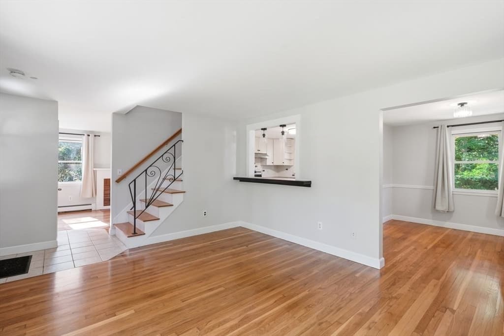 23 Acorn Street, Scituate MA 02066 photo 4