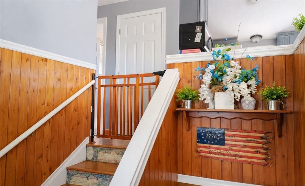 37 Leigh Street, Seekonk MA 02771 photo 4