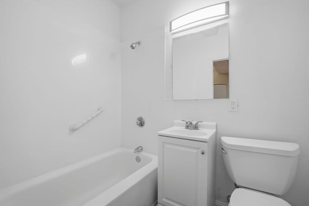 140 Chestnut # 205, Springfield MA 01103 photo 11
