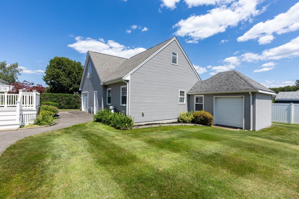 60 Bryan Drive, Taunton MA 02780 photo 4