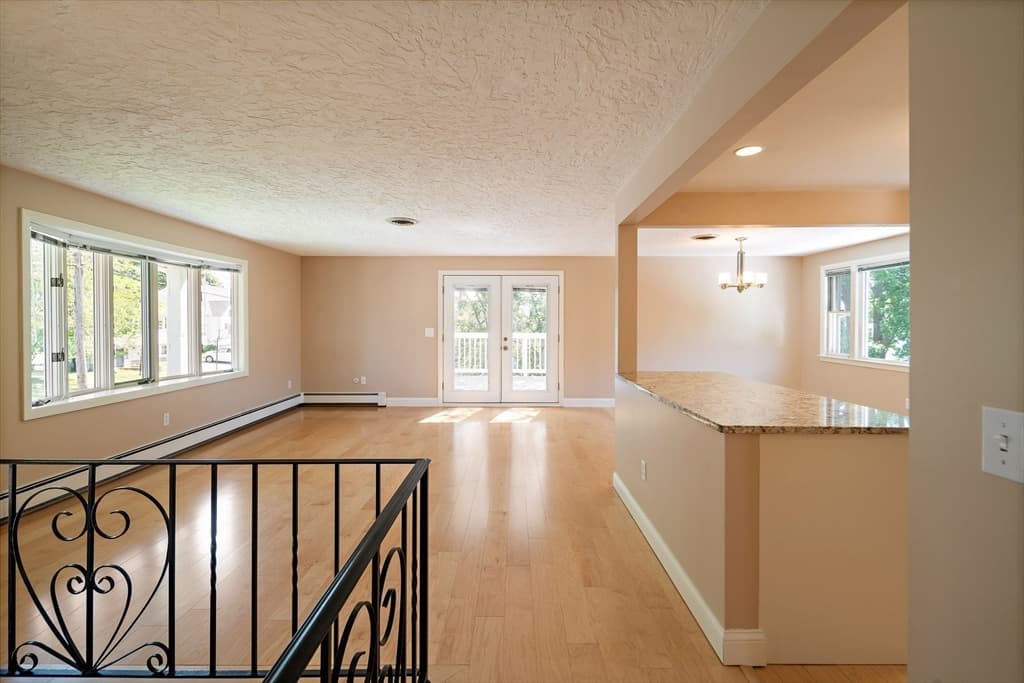 56 Winfield St, Norwood MA 02062 photo 8