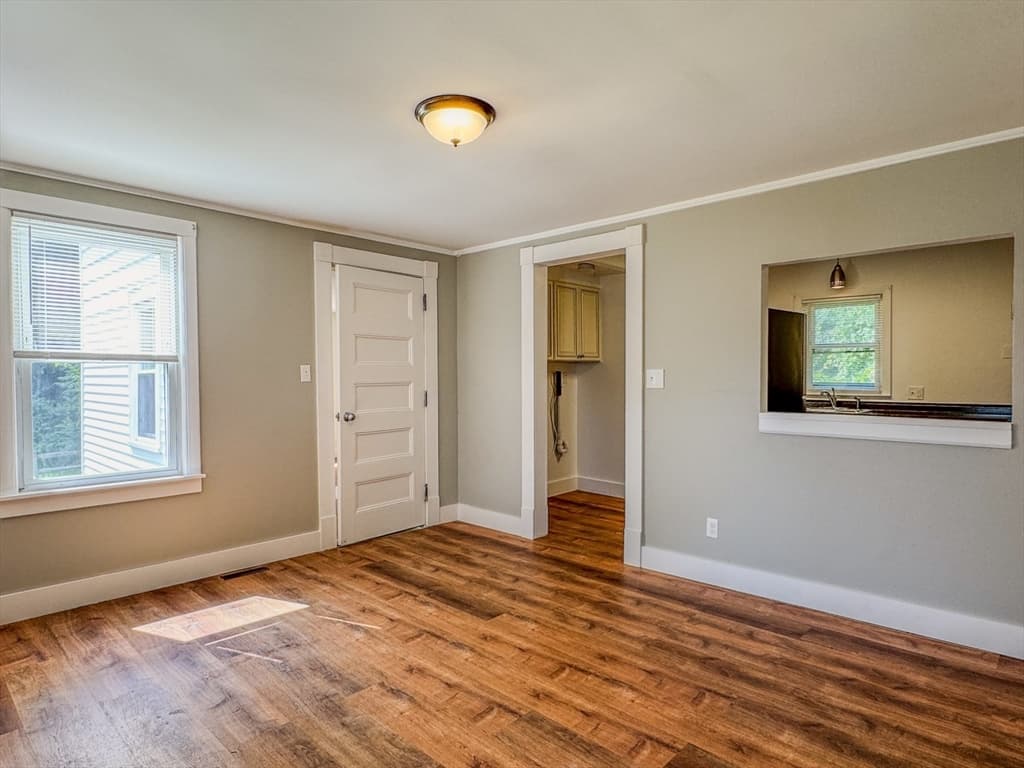 344 Conway Street, Greenfield MA 01301 photo 5