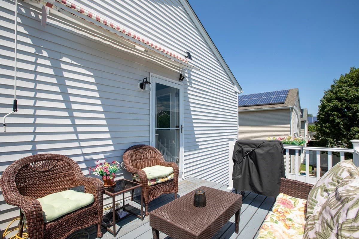 Single Family Residence at 58 Manchester St, Fall River MA 02721, photo 22 of 40