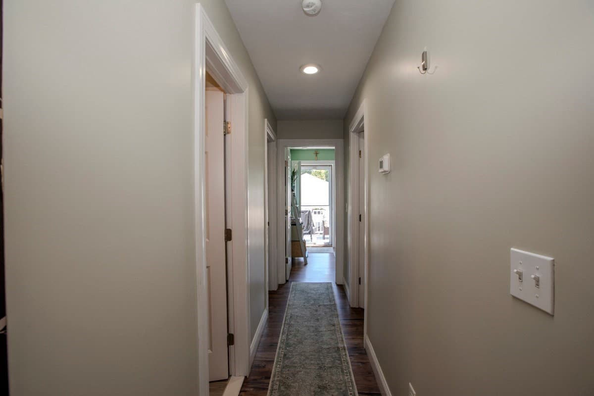 Single Family Residence at 58 Manchester St, Fall River MA 02721, photo 14 of 40