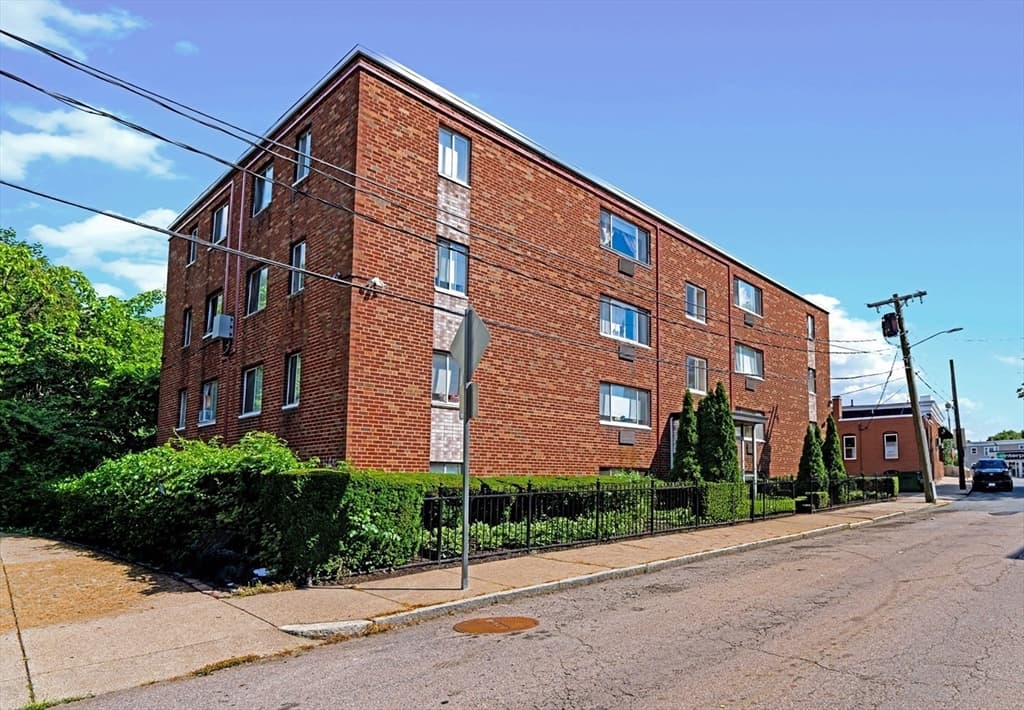 9 Hannon St, Boston MA 02124