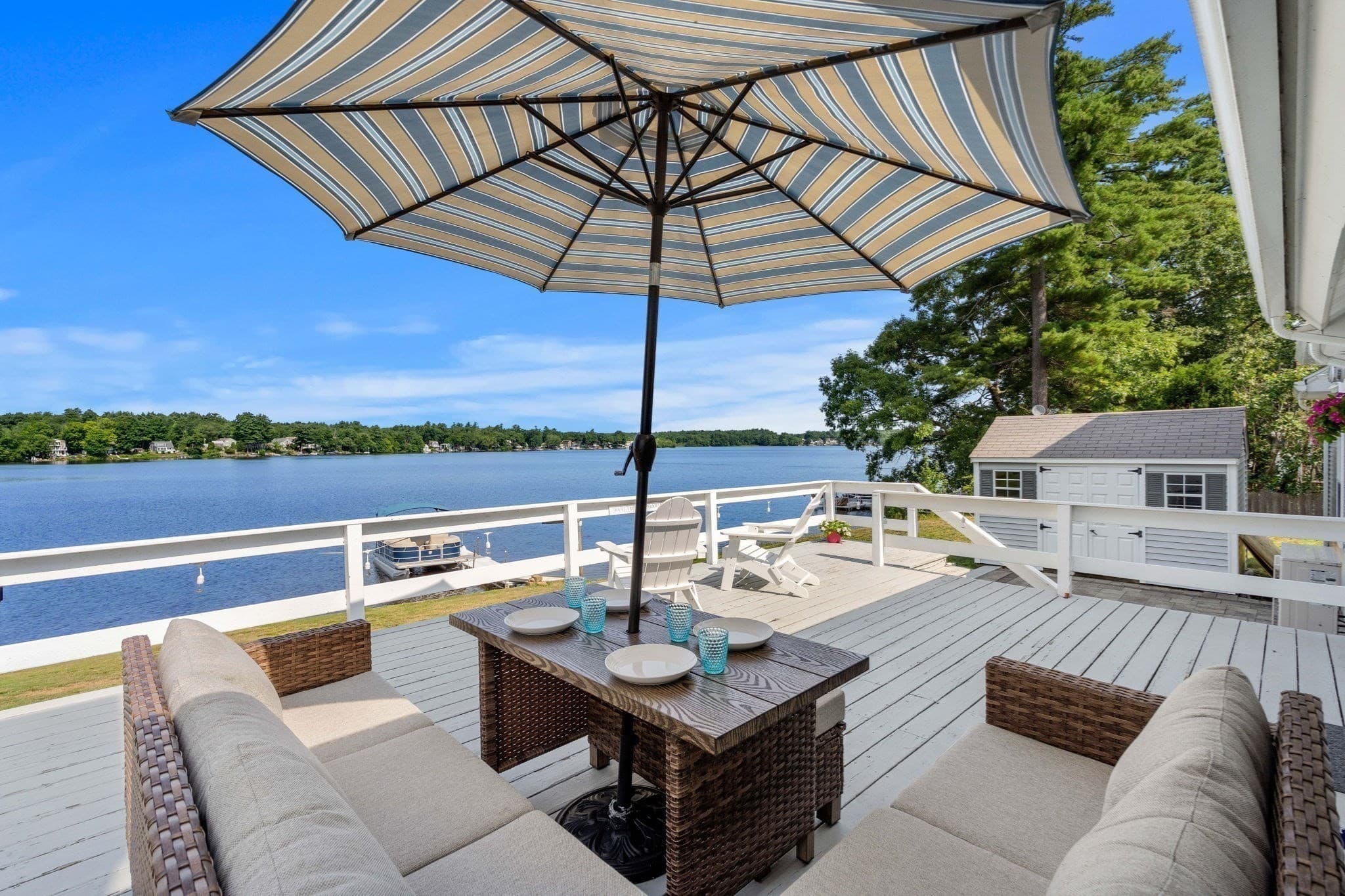 10 Pine Bluff Ave, Merrimac MA 01860