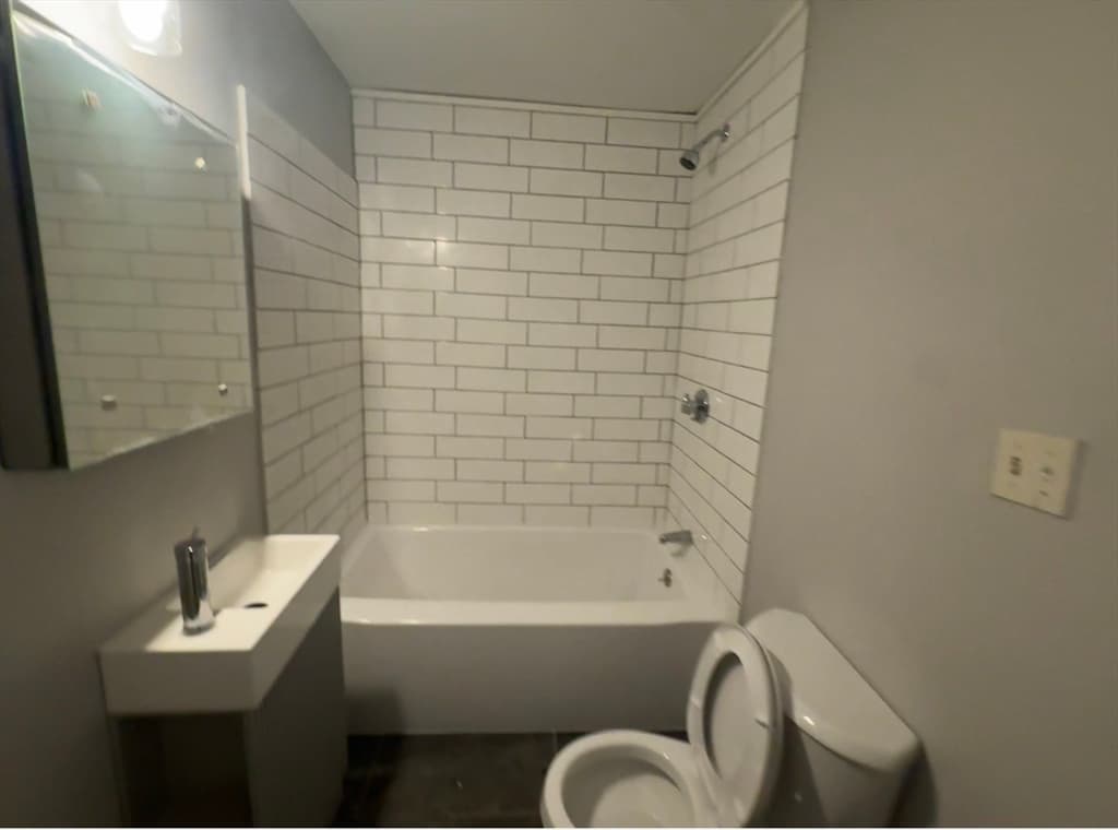 8 Robertson Dr, Shrewsbury MA 01545 photo 7