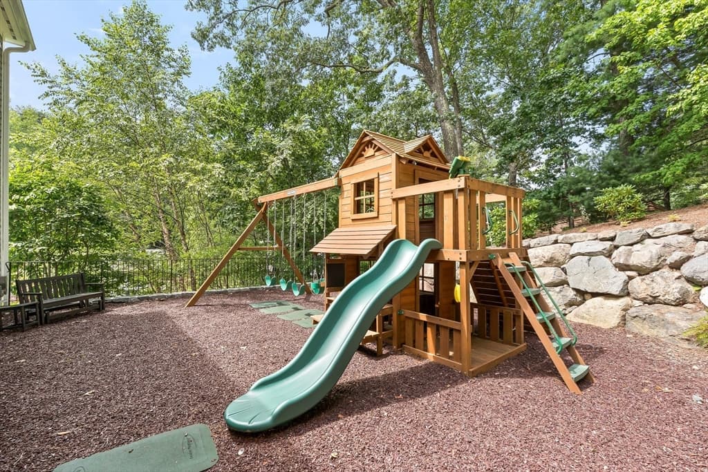54 Squire Road, Winchester MA 01890 photo 42