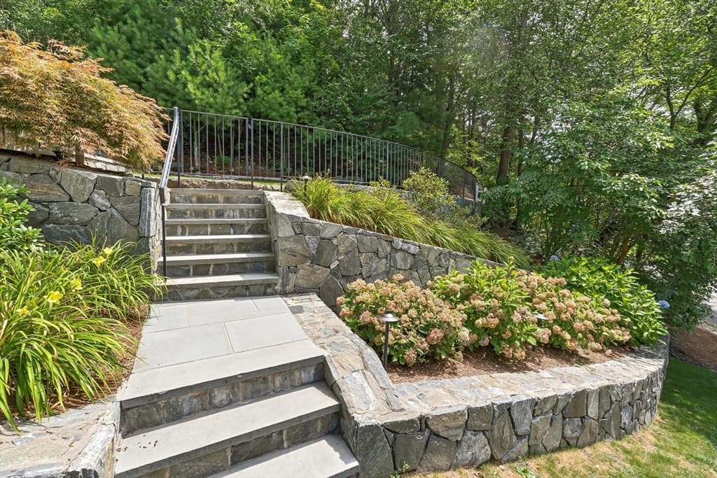 54 Squire Road, Winchester MA 01890 photo 4