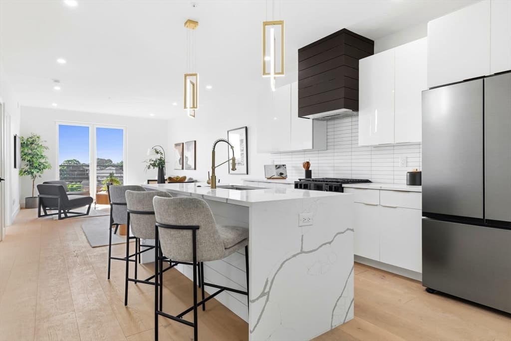 66 Mcgrath Highway # 508, Quincy MA 02169