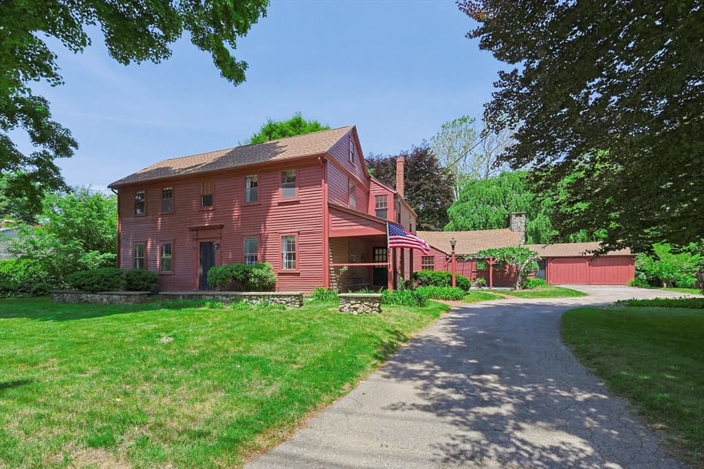 430 Franklin St., Wrentham MA 02093