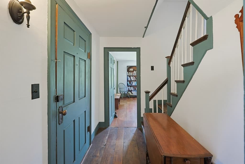 430 Franklin St., Wrentham MA 02093 photo 4
