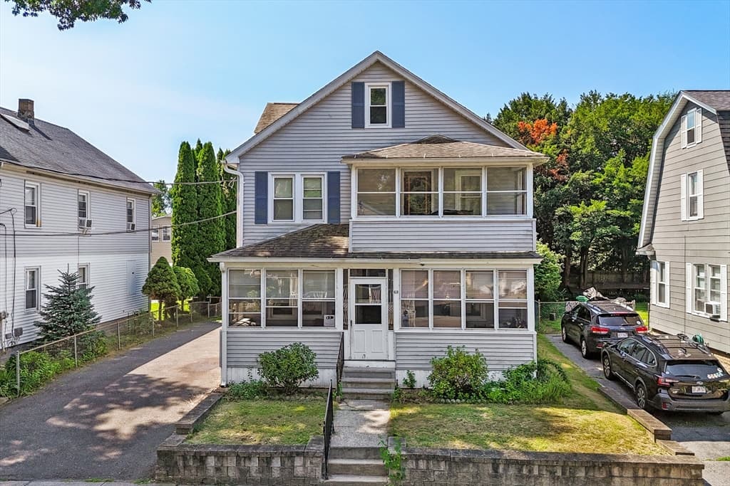 69 Bonner St, Chicopee MA 01013