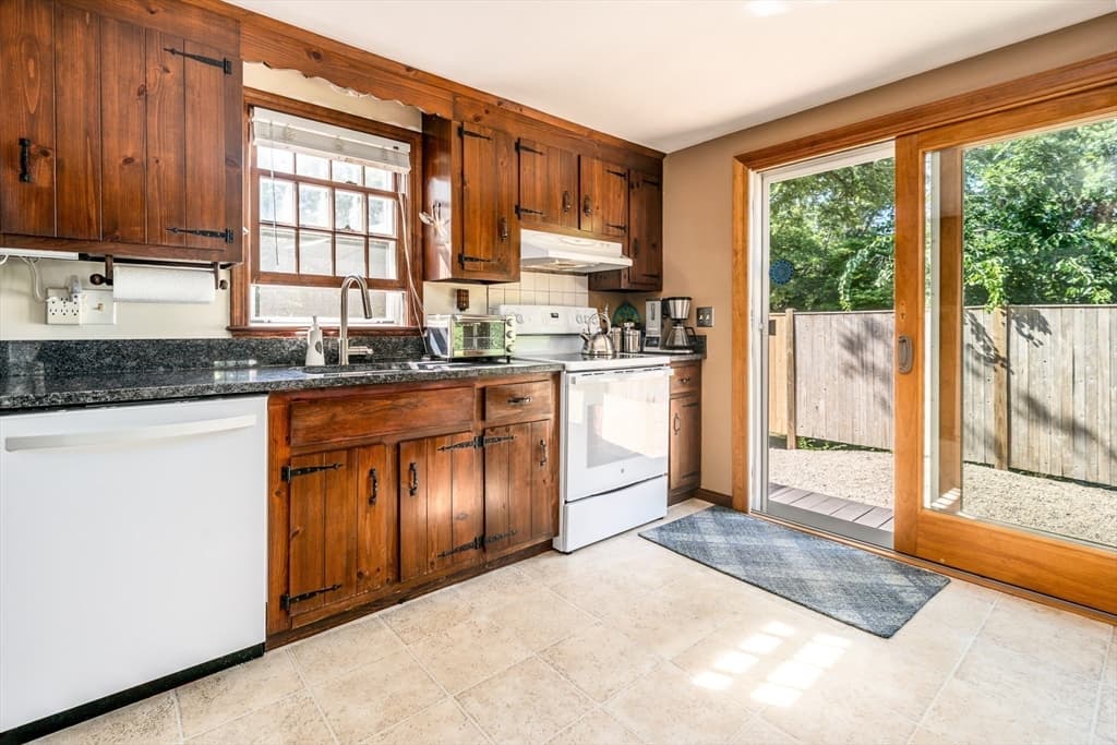 25 Bakers Dr, Harwich MA 02645 photo 10