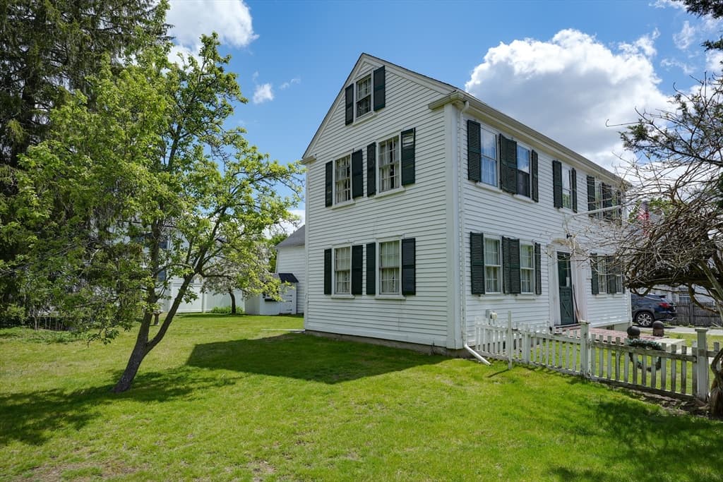 291 Brighton St, Belmont MA 02478 photo 13