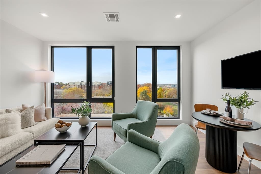 1515 Commonwealth Ave # 504, Boston MA 02135 photo 10