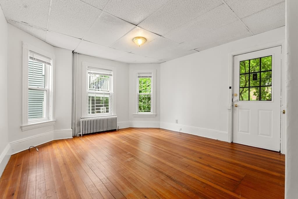 185-187 Lowell Street, Somerville MA 02144 photo 16