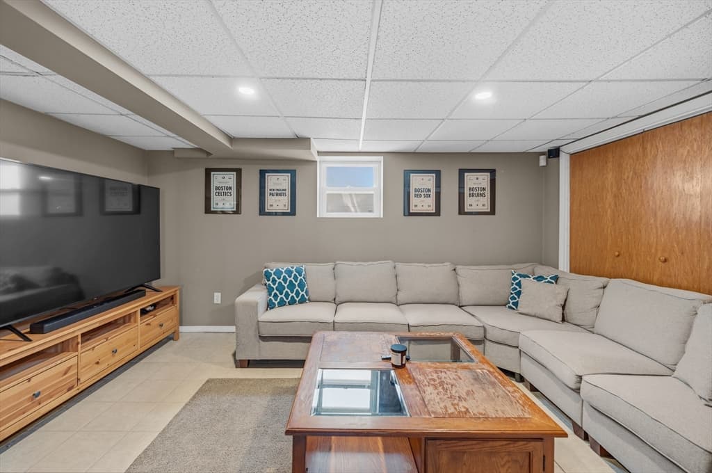 109 Stephen St, Dartmouth MA 02748 photo 23