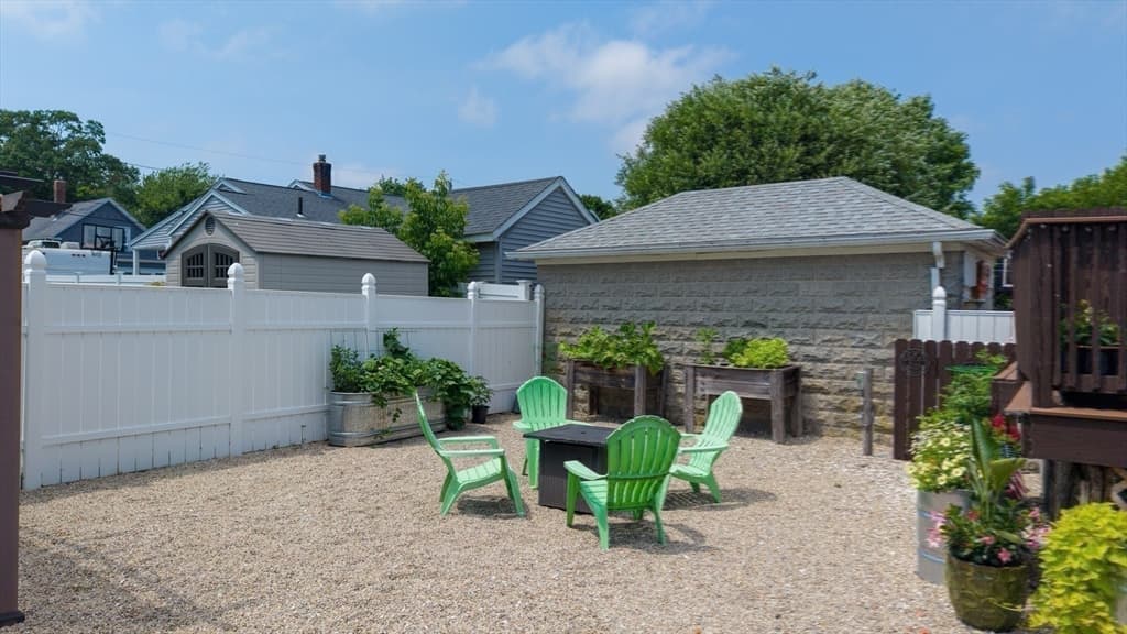 109 Stephen St, Dartmouth MA 02748 photo 32
