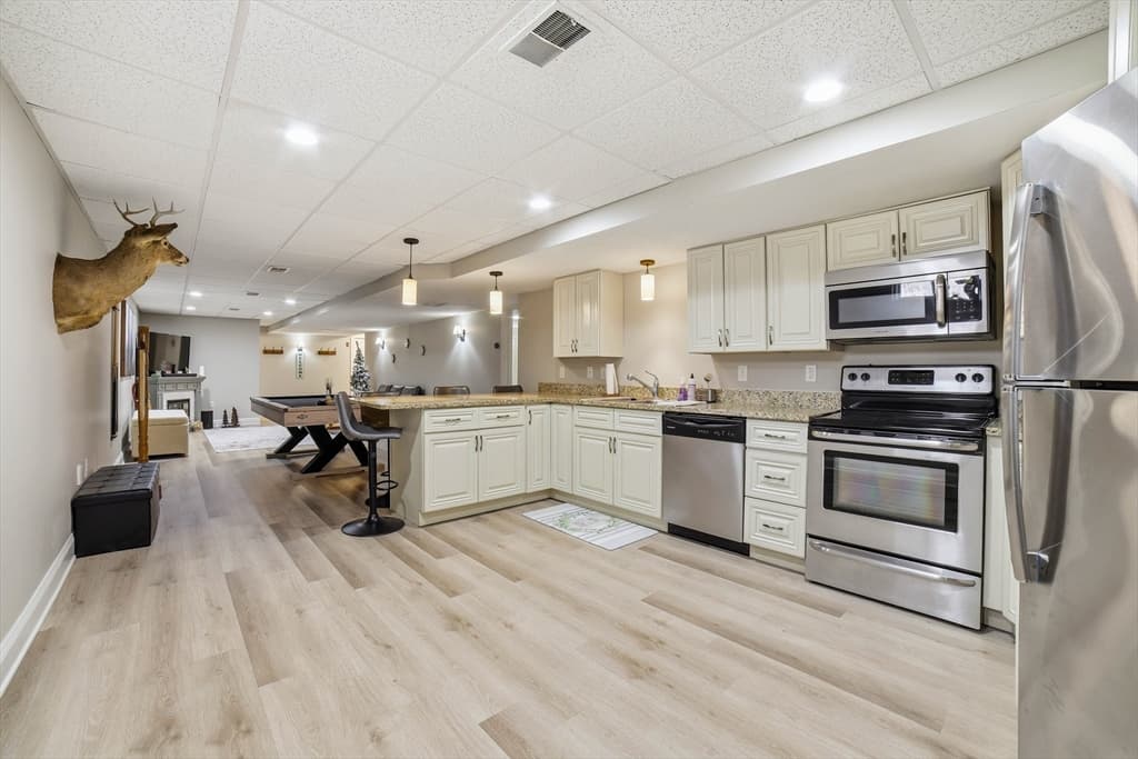 Single Family Residence at 8 Alstead, Millbury MA 01527, Millbury, photo 31 of 39
