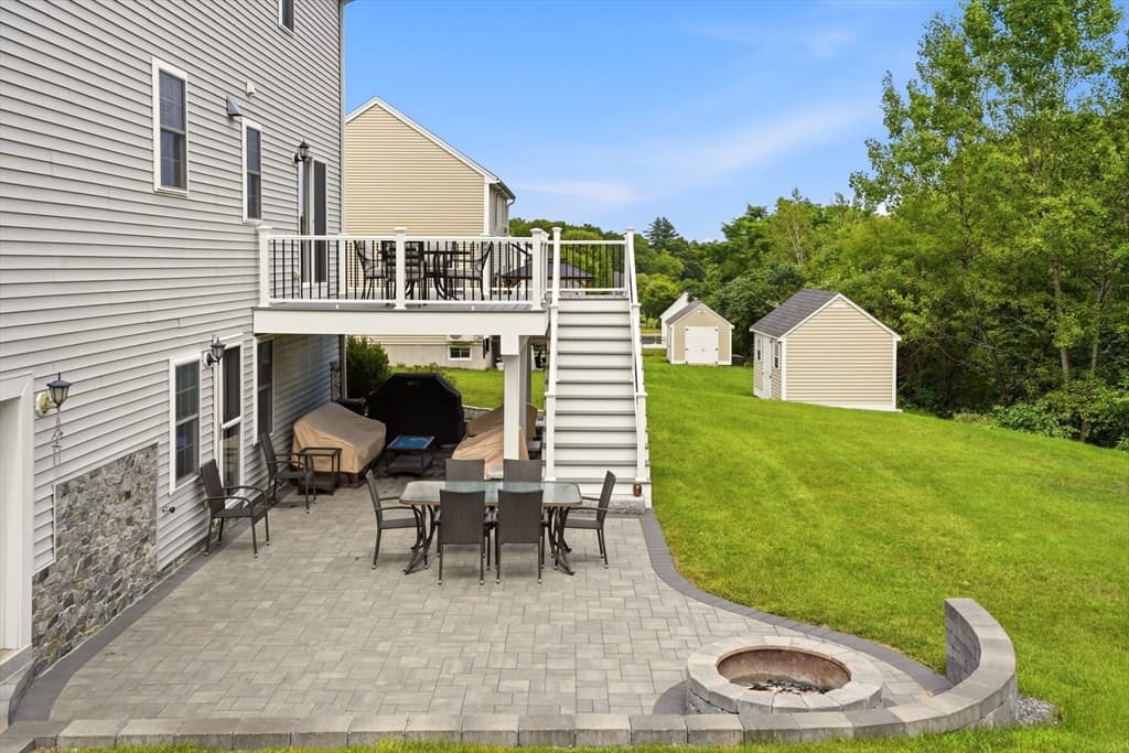 147 Roosevelt St, Fitchburg MA 01420 photo 29