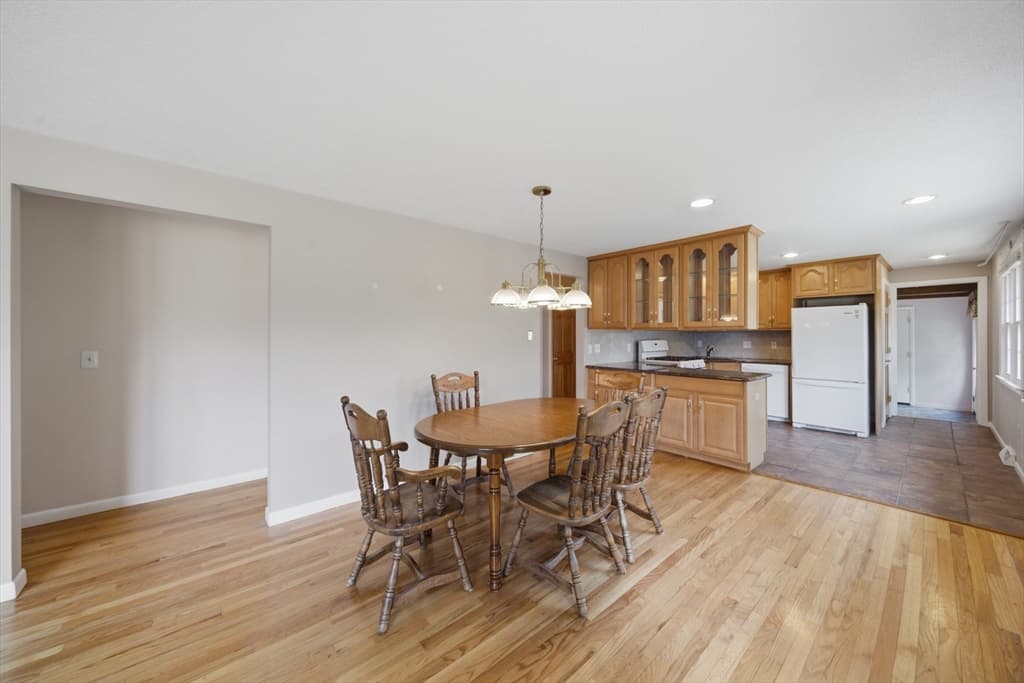 159 Mountainview Rd, East Longmeadow MA 01028 photo 10