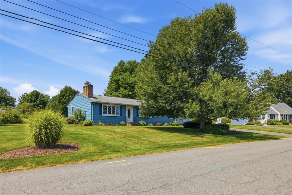159 Mountainview Rd, East Longmeadow MA 01028 photo 4
