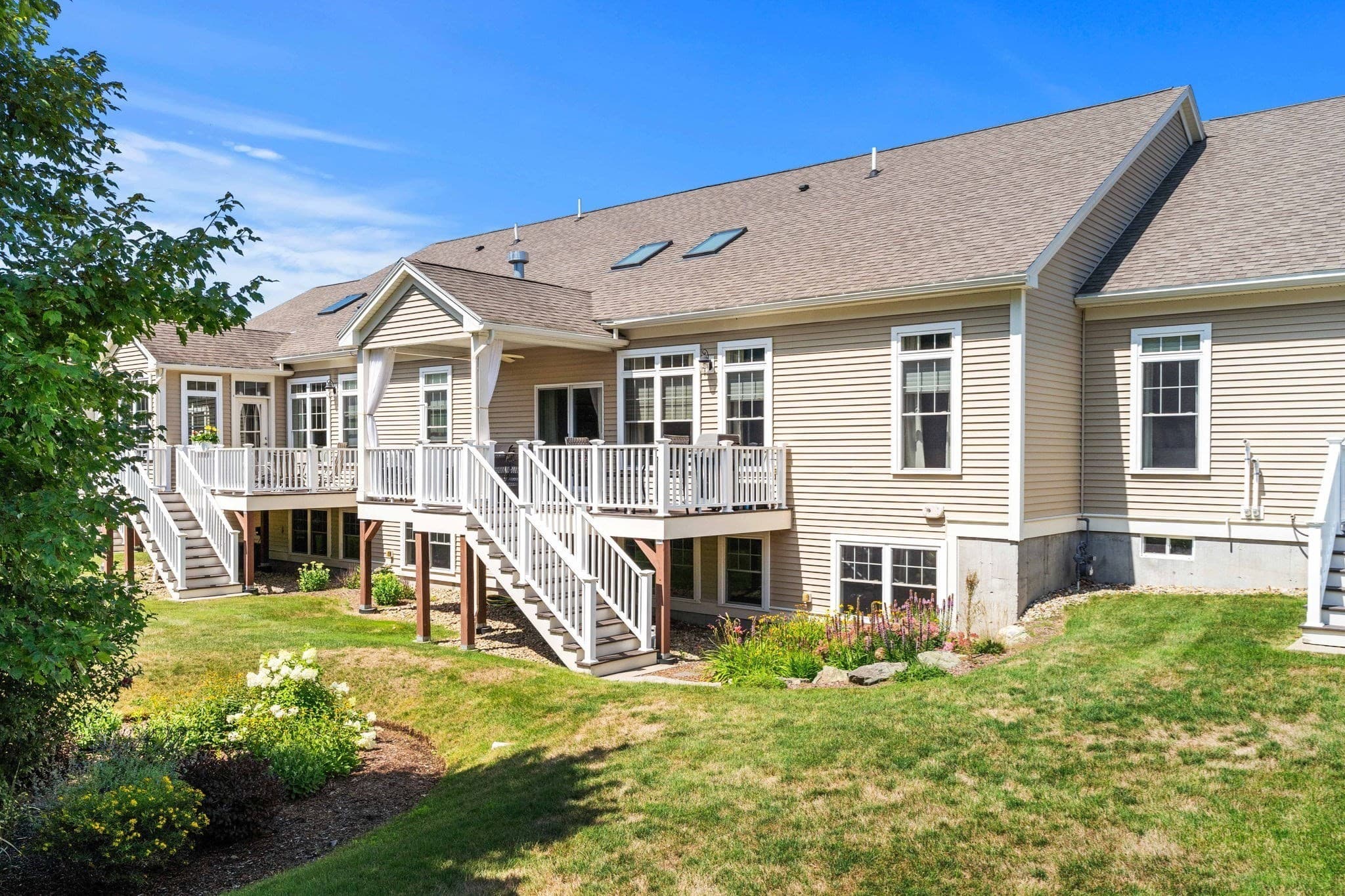 Condominium at 22 Fairway # 22, Topsfield MA 01983, Topsfield, photo 6 of 42