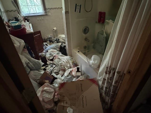 Single Family Residence at 71 Shepard Rd, Sturbridge MA 01566, Sturbridge, photo 7 of 18