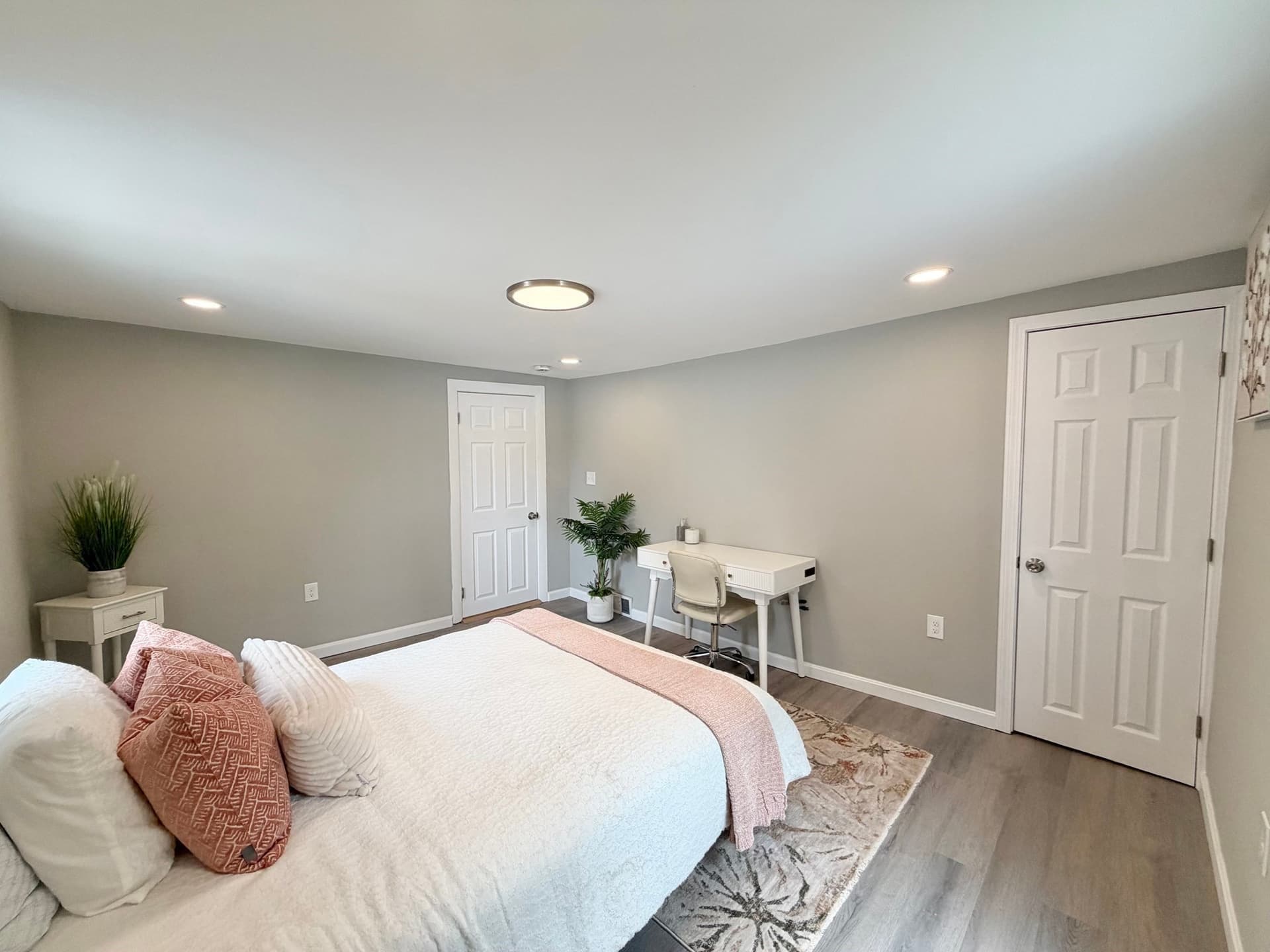 Single Family Residence at 87 Vezina Ave, Leominster MA 01453, photo 17 of 38