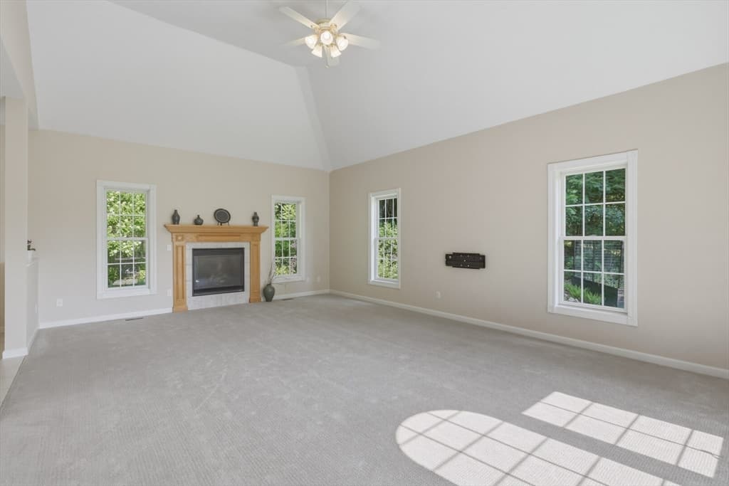 160 E Leverett Rd, Amherst MA 01002 photo 13