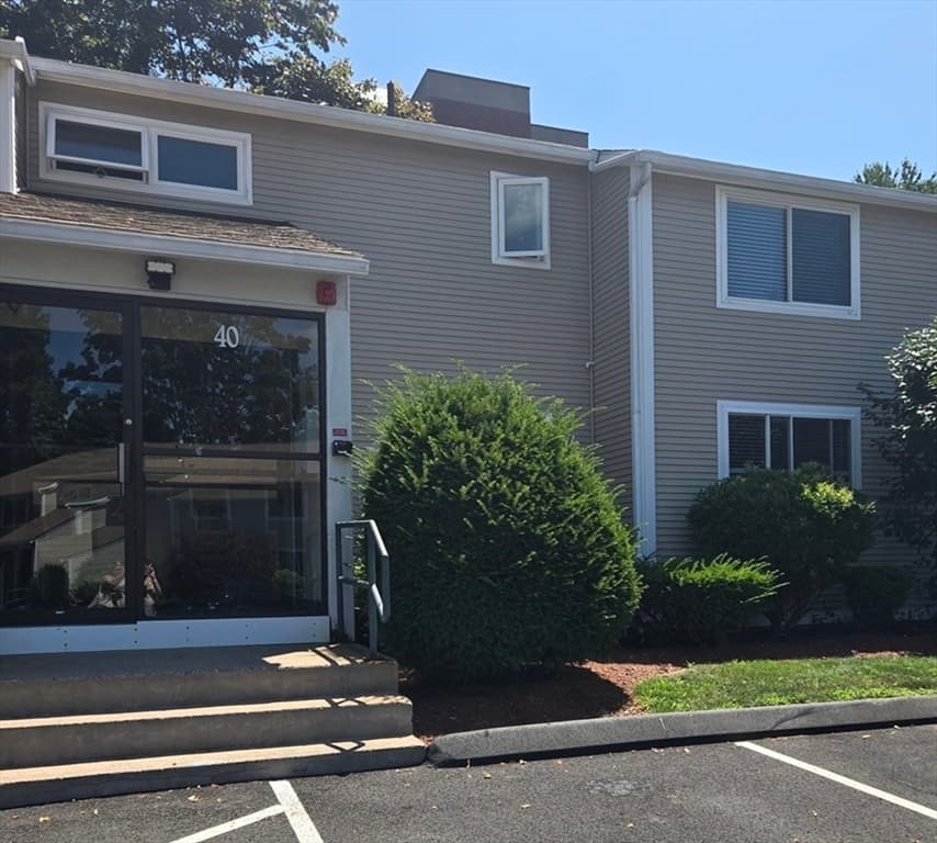 40 Saint Kolbe Dr # C, Holyoke MA 01040 photo 29